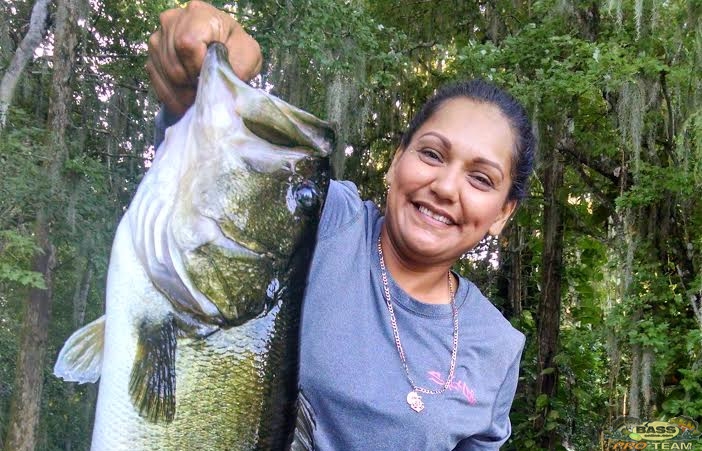 Bass Fishing On The Harris Chain Of Lakes 1 s245545