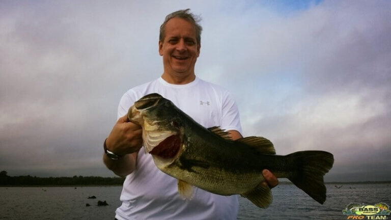 Lake Rousseau Fishing Trip (8 Hrs)