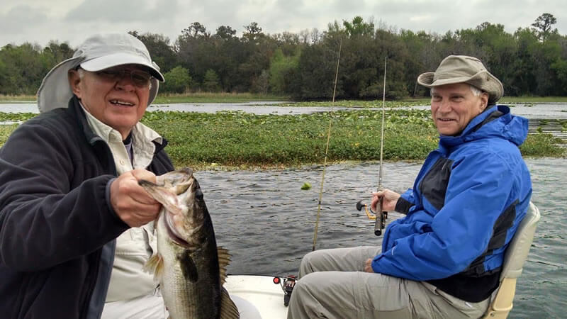 Buddies Fish Saint Johns River