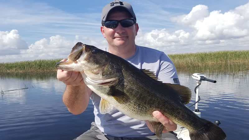 Twin Big Bass Fishing
