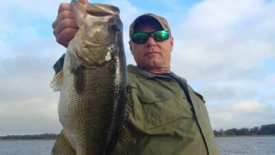 Dock Fishing for Bass flipping