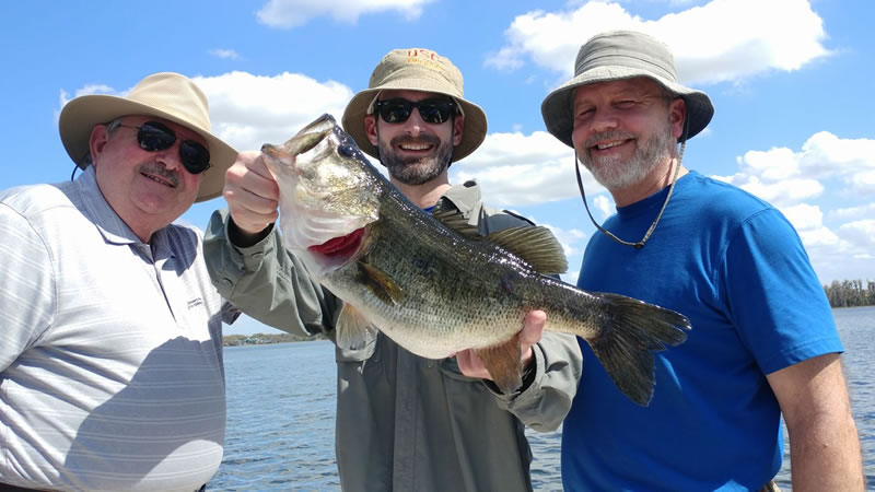 Central Florida Fishing Guide - Awesome Bass Fishing with Expert