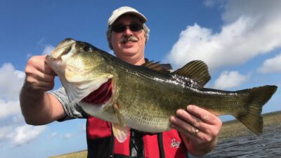 Okeechobee Trophy Bass Fishing