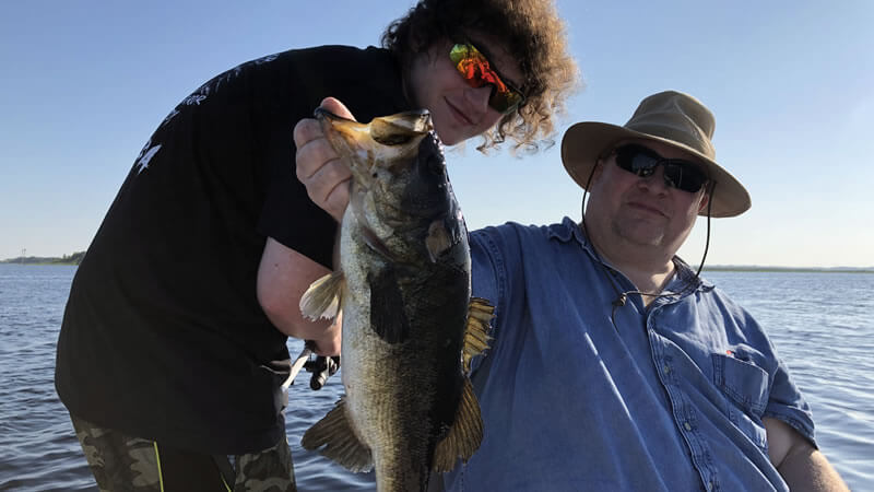 Golden Shiner Kissimmee Fishing for Florida Largemouth Bass 3 Golden Shiner Kissimmee Fishing 3