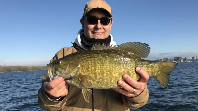 Return Spring Smallmouth Fishing on Lake Erie in Pennsylvania 2 Return Spring Smallmouth Fishing 3