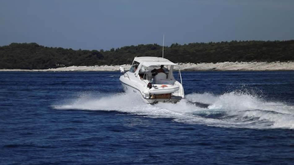 Chartering a boat for Indian river fishing
