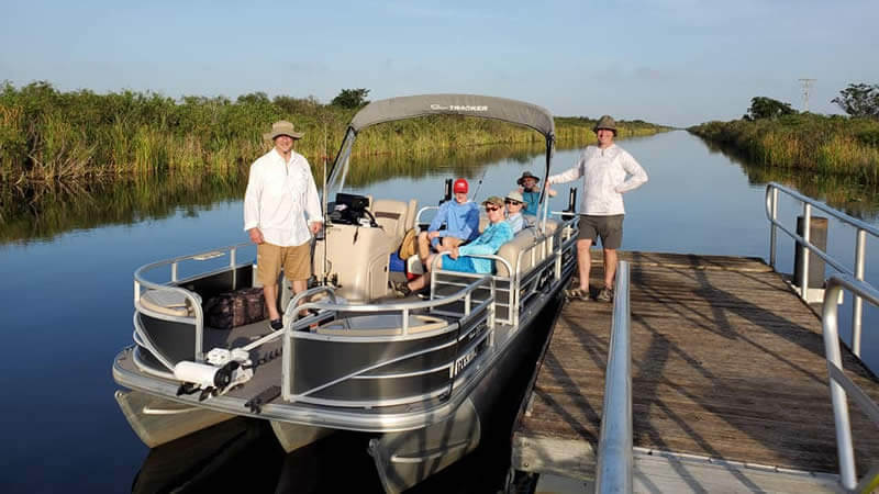 Pontoon boat rental-worldwide fleet