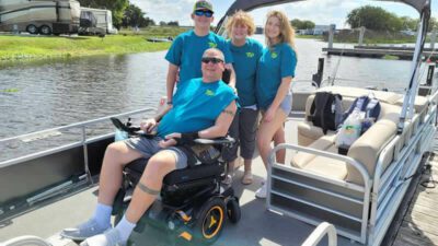 Renting pontoons boats with your own captain