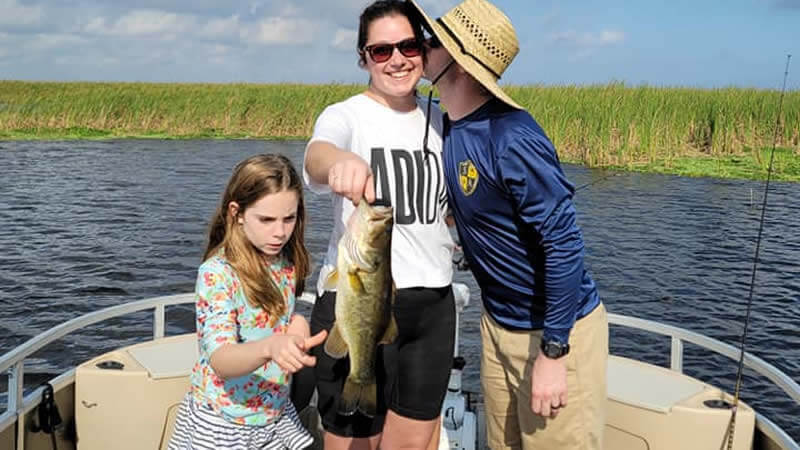 Kissimmee Ponton Fishing