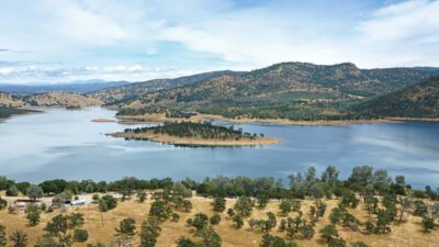 Ione, Ca 12 Ione, Ca