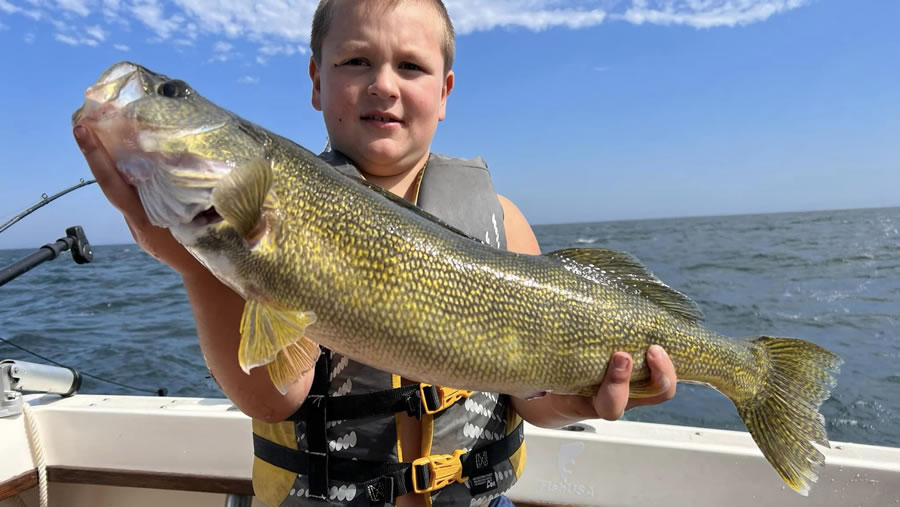 12 Top Seasonal Fishing Forecast for Lake Erie Anglers