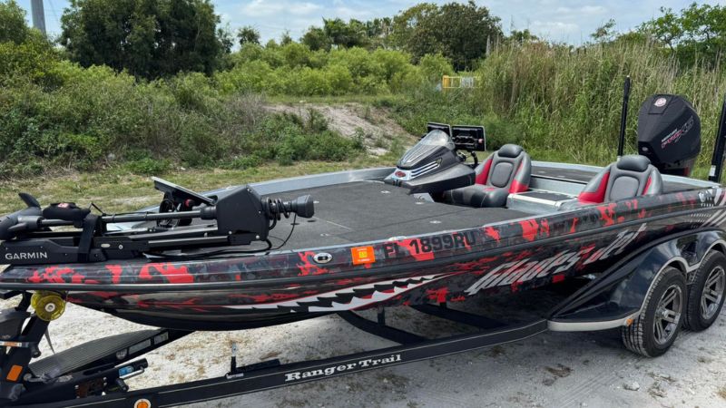 Capt Jose Carbonell Boat