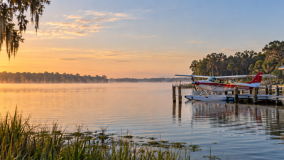 Tavares, FL